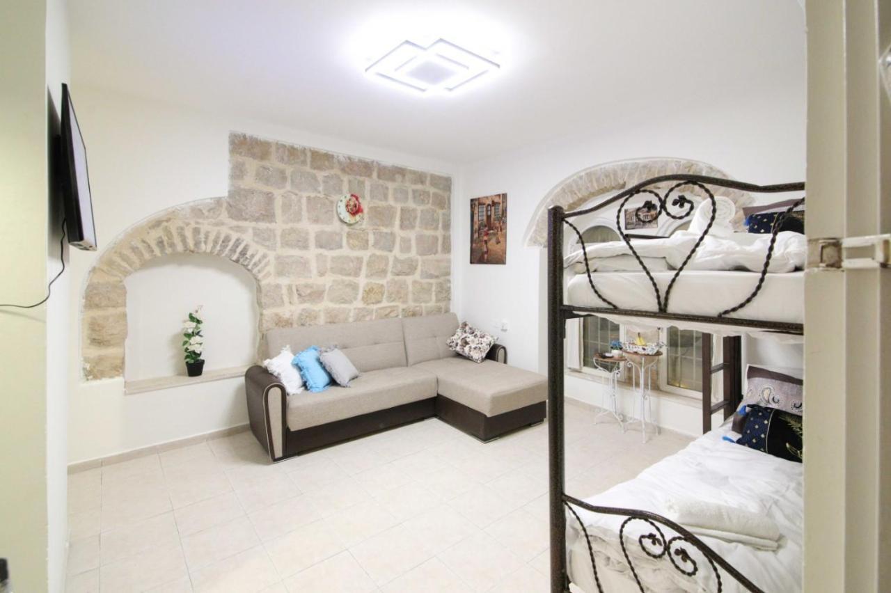 Private Hostel - Best Location Baitulmaqdis Luaran gambar